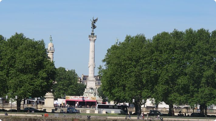 place des Quinconces bordeaux