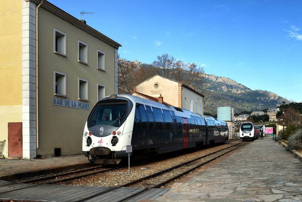 train corse