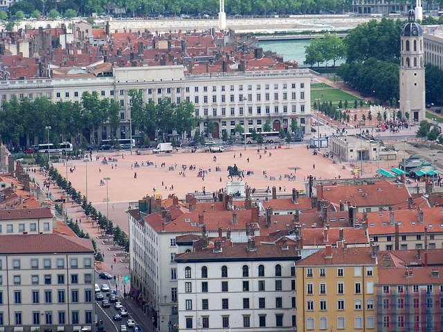 Place Bellecour, un lieu incountournable de Lyon