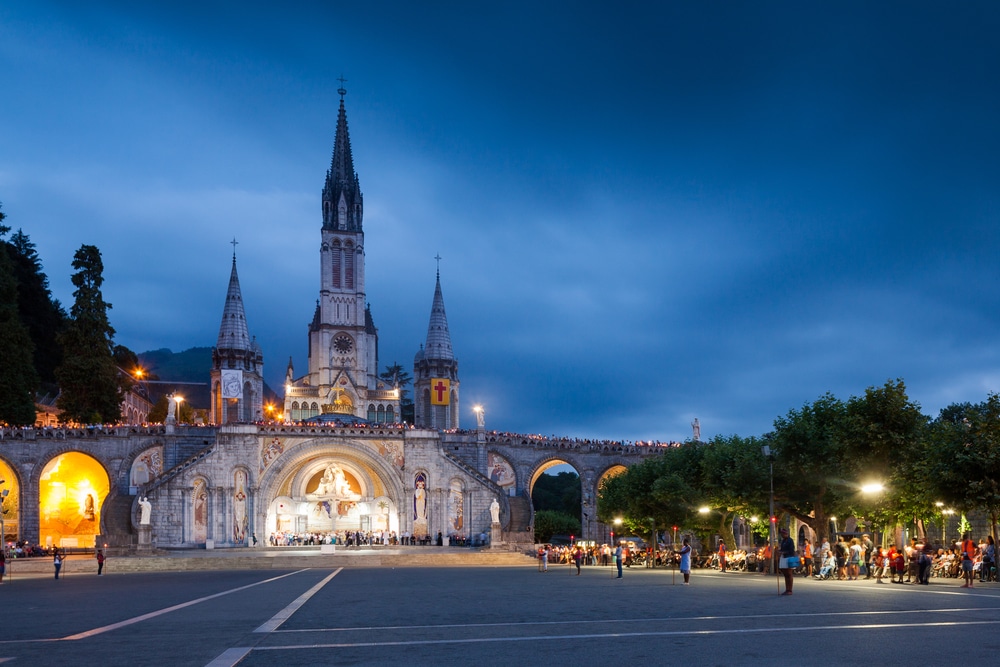 Paris : Sanctuaire de Notre-Dame de Lourdes