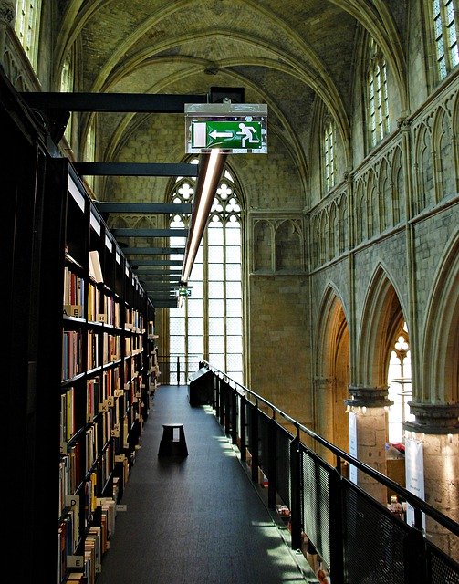  Bibliothèque Municipale