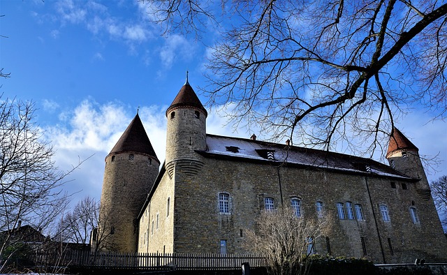 Le château de Champvent