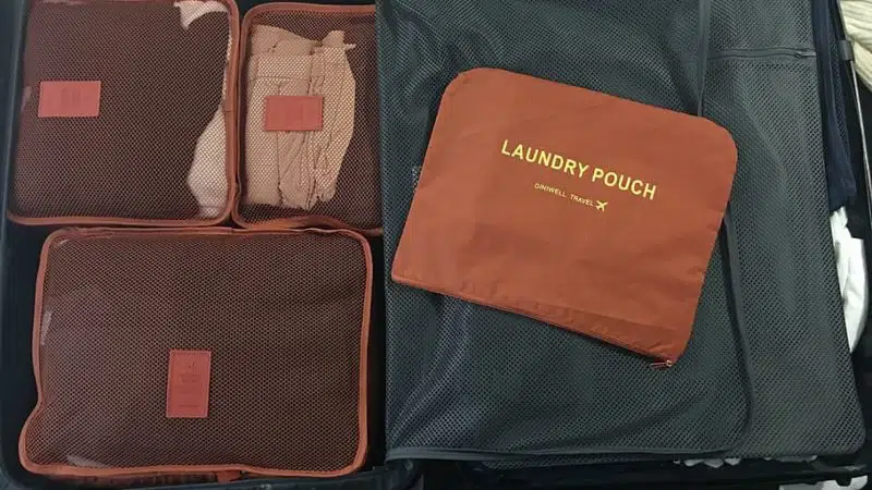 Qu’emporter en voyage ? la check list parfaite (en 2020)