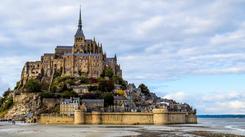 10 Sites Culturels Incontournables En France (Cette Année)