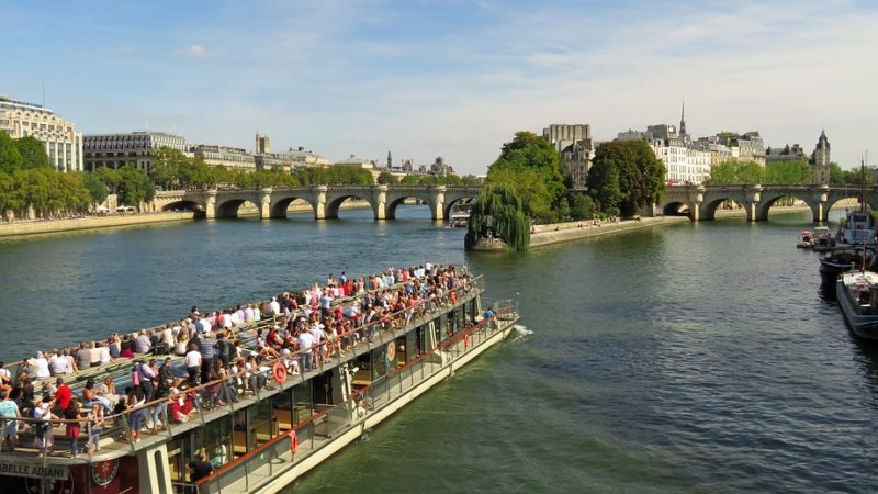 Tourisme Fluvial en France : Ce Que Vous Devez Savoir