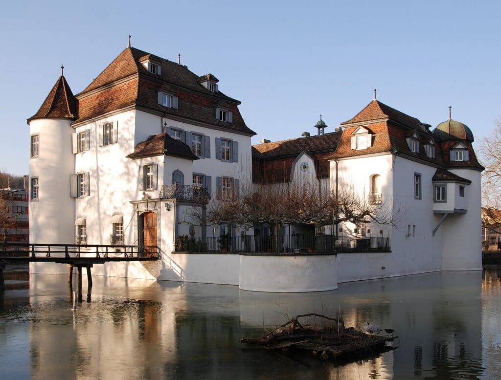 chateaux de Suisse