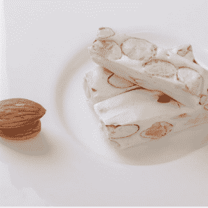Nougat de Montélimar IGP: la vraie recette (et les ingredients secrets)