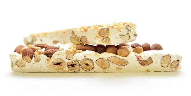Nougat de Montélimar IGP: la vraie recette (et les ingredients secrets)
