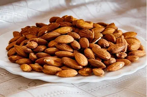 le nougat de Montélimar (histoire et térroir)